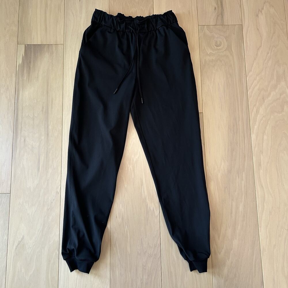 Lululemon Stretch High-Rise Jogger Black Women’s 6